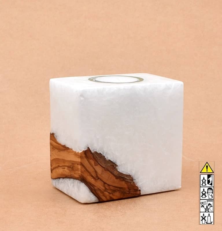 Kerze mit Holzeinsatz mit einem Teelicht, Quader 70x100x100mm jede Kerze ein unikat