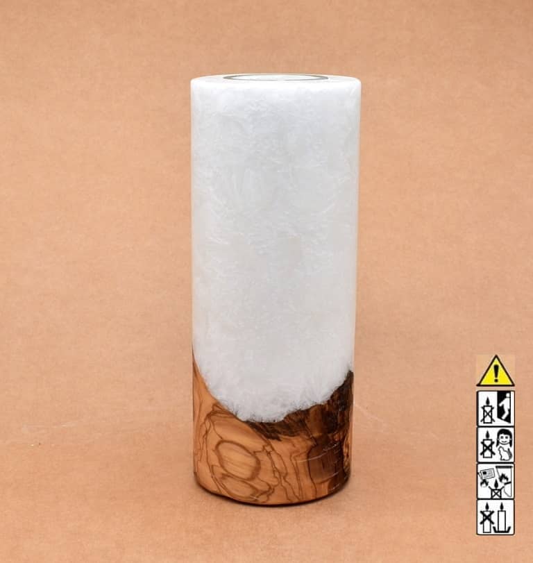 Kerze mit Holz Unikat Rund 80x200mm mit Teelicht. Jetzt in unserem Geschenke Onlineshop kaufen.