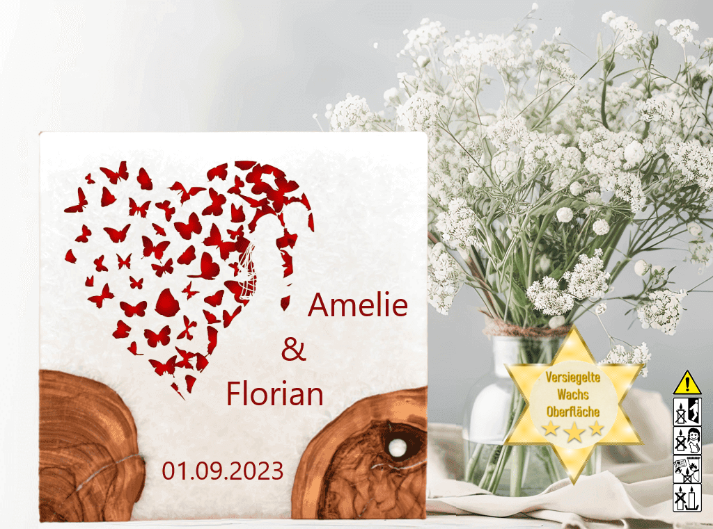 Hochzeitskerze mit Holzelement. Motiv: Brautpaar im Herz günstig in unserem Onlineshop kaufen. Personalisierte Hochzeitskerze online kaufen