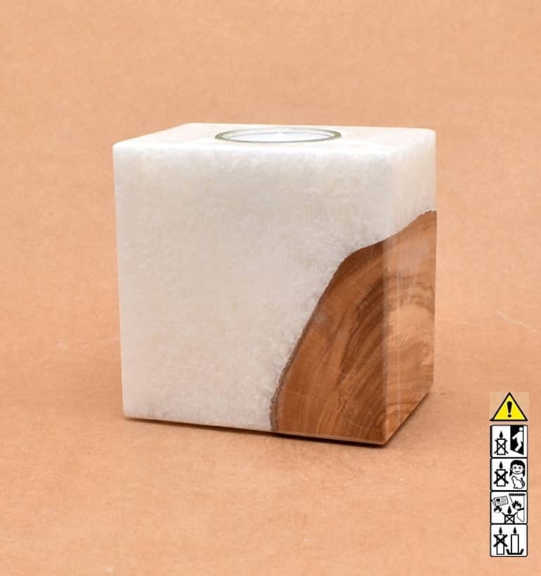 Kerze mit Holzeinsatz mit einem Teelicht, Quader 70x100x100mm jede Kerze ein unikat