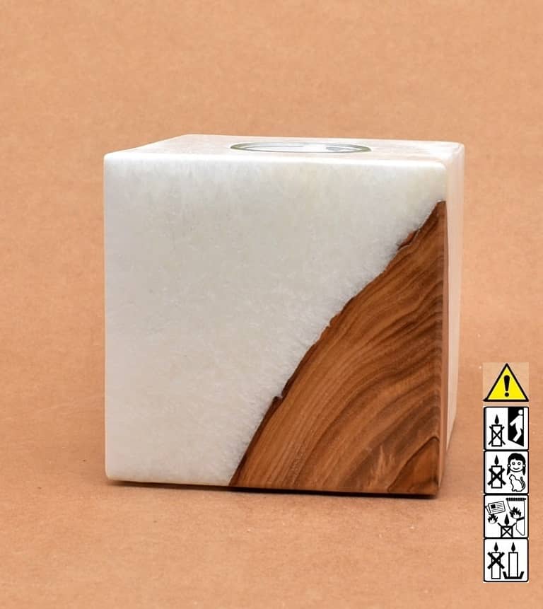 Kerze mit Holzeinsatz mit einem Teelicht ,Quader groß, 70x100x200mm unikat