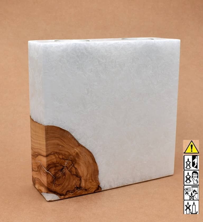 Kerze mit Holz Unikat Quader 70 x 200 x 200 mm 2 x Teelicht Nr.6. Jetzt in unserem Geschenke Onlineshop kaufen.
