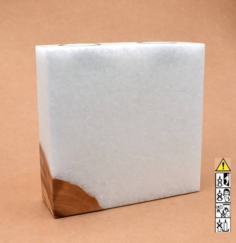 Kerze mit Holz Unikat Quader 70 x 200 x 200 mm 2 x Teelicht Nr.6. Jetzt in unserem Geschenke Onlineshop kaufen.