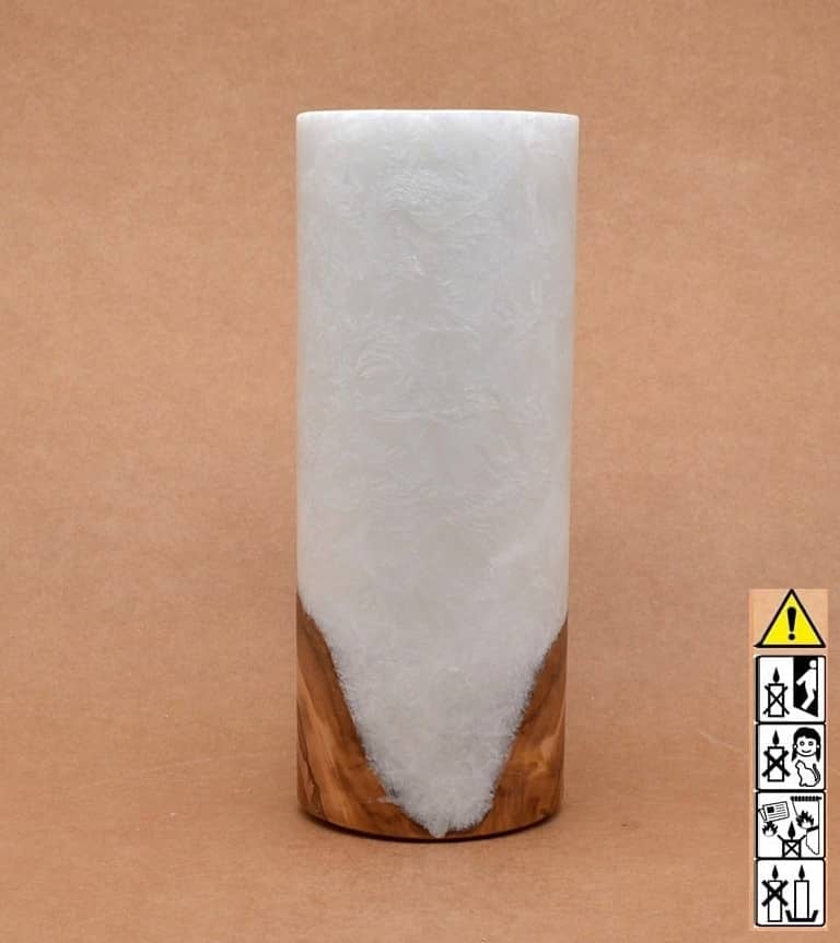 Kerze mit Holz Unikat Rund 80x200mm mit Teelicht Kerze mit Holz Unikat Rund 80x200mm mit Teelicht. Jetzt in unserem Geschenke Onlineshop kaufen.