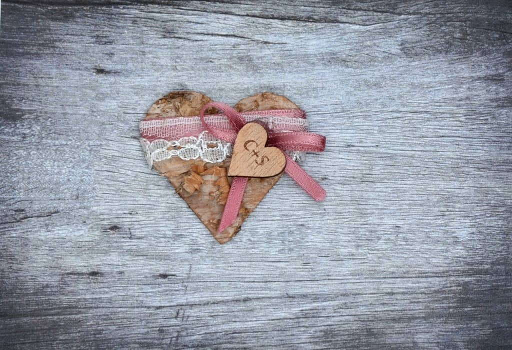 Hochzeitsanstecker Bausatz. Individuelle Hochzeitsbüscherl Bausatz. Hochzeitsanstecker Bausatz. Individuelle Hochzeitsbüscherl Bausatz im online Shop für Hochzeiten bestellen, günstig kaufen.