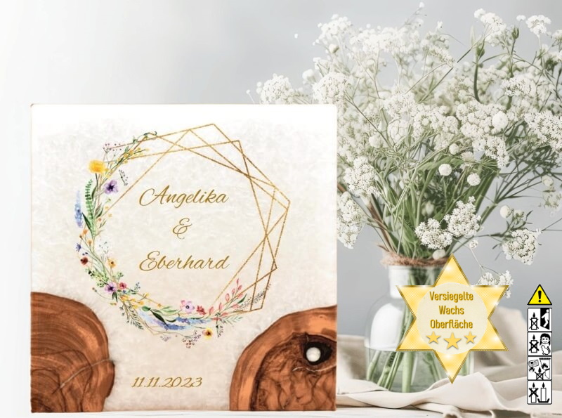 "Frühlingsblumen Kranz" Hochzeitskerze mit 2 Holzelementen und 2 Teelichter 20 x 20 cm "Frühlingsblumen Kranz" Hochzeitskerze mit 2 Holzelementen und 2 Teelichter 20 x 20 cm