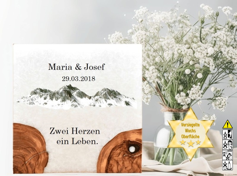 "Berge" Hochzeitskerze mit 2 Holzelementen und 2 Teelichter 20 x 20 cm "Berge" Hochzeitskerze mit 2 Holzelementen und 2 Teelichter 20 x 20 cm