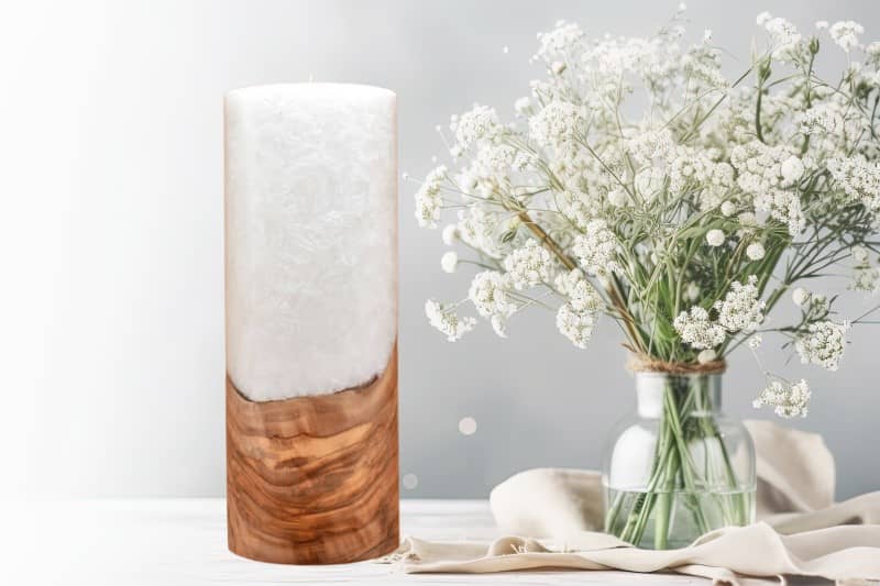 Kerze mit Holzelement für Hochzeitskerze ausgesucht. Kerze mit Holzelement für Hochzeitskerze ausgesucht. günstig in unserem Onlineshop kaufen. Personalisierte Hochzeitskerze online kaufen