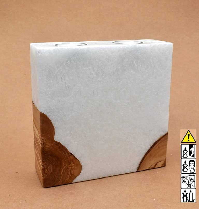 Kerze mit Holz Unikat Quader 70 x 200 x 200 mm 2 x Teelicht Nr.6. Jetzt in unserem Geschenke Onlineshop kaufen.