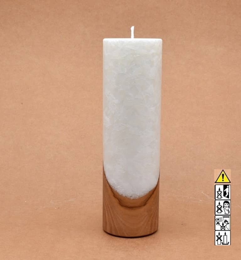 Liebliche Kerze mit Holz Unikat Rund 60 x 200 mm mit Docht Nr.: 7