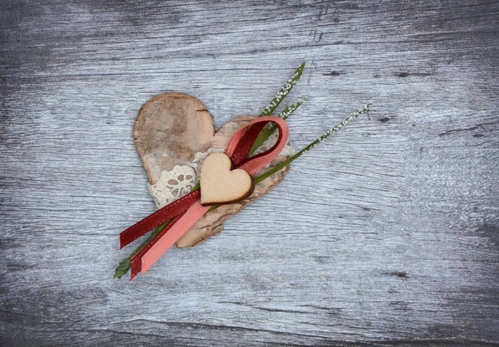 Hochzeitsanstecker Bausatz. Individuelle Hochzeitsbüscherl Bausatz. Hochzeitsanstecker Bausatz. Individuelle Hochzeitsbüscherl Bausatz im online Shop für Hochzeiten bestellen, günstig kaufen.