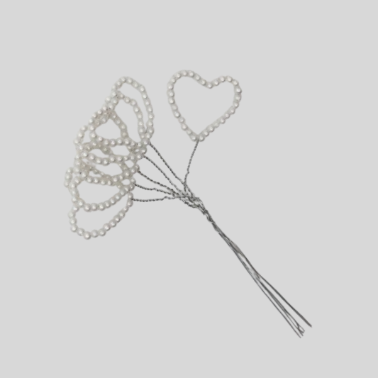 Perlherz 28 x 26 mm weiß