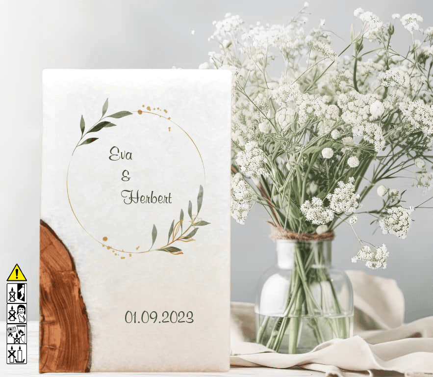 Hochzeitskerze mit Holzelement. Motiv: Olivenkranz günstig in unserem Onlineshop kaufen. Personalisierte Hochzeitskerze online kaufen