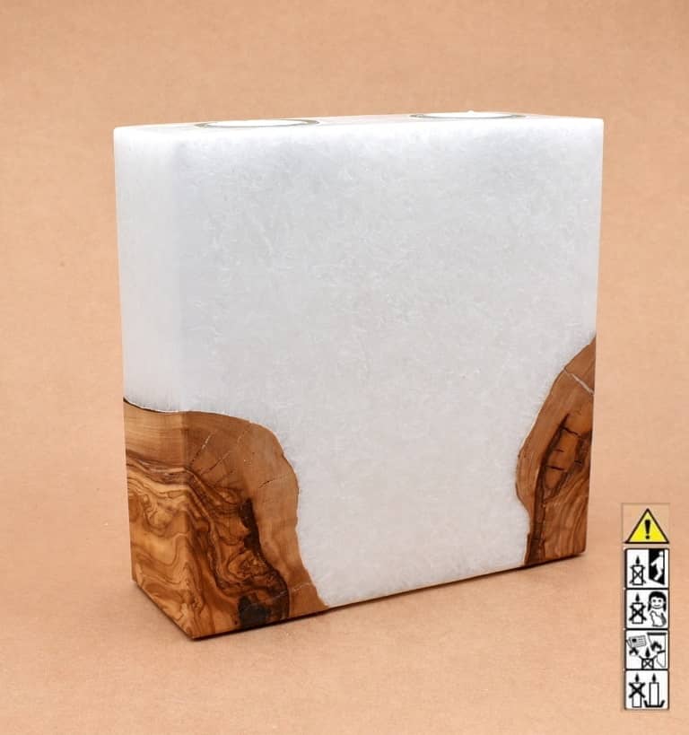 Kerze mit Holz Unikat Quader 70 x 200 x 200 mm 2 x Teelicht Nr.6. Jetzt in unserem Geschenke Onlineshop kaufen.