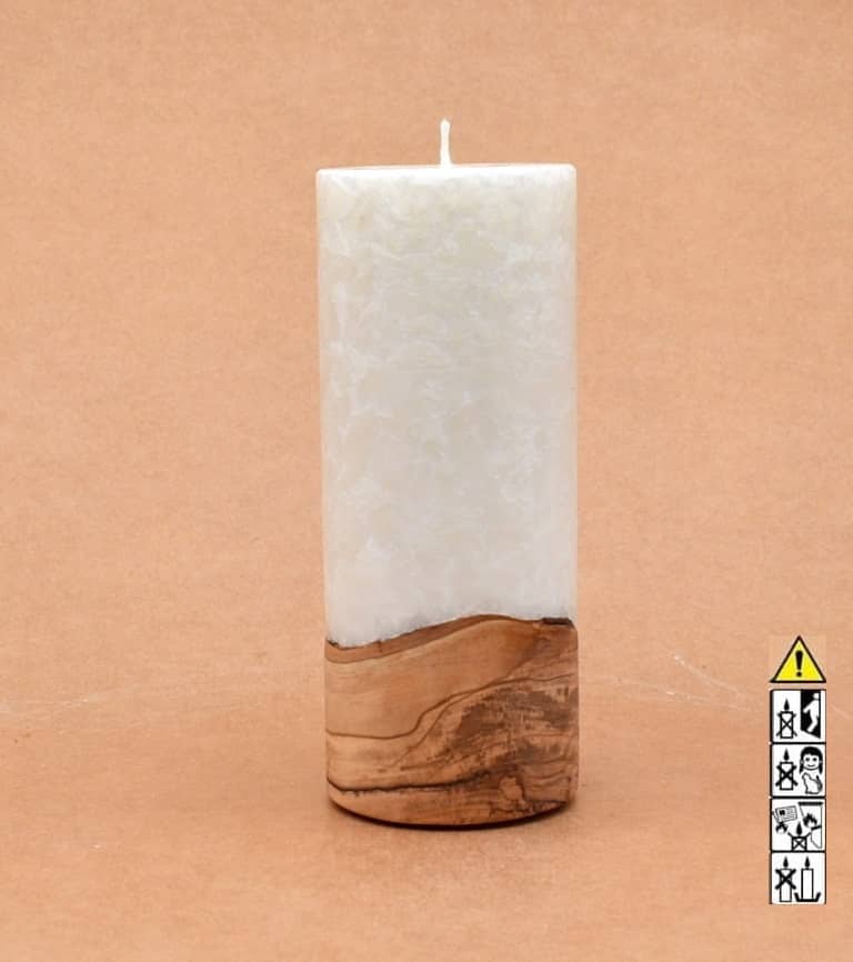 Zierliche Kerze mit Holz Unikat Rund 60 x 150 mm mit Docht Nr.: 4